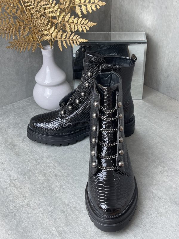 Marco Moda Schuhe Boots Stiefel schwarz mit Prägung