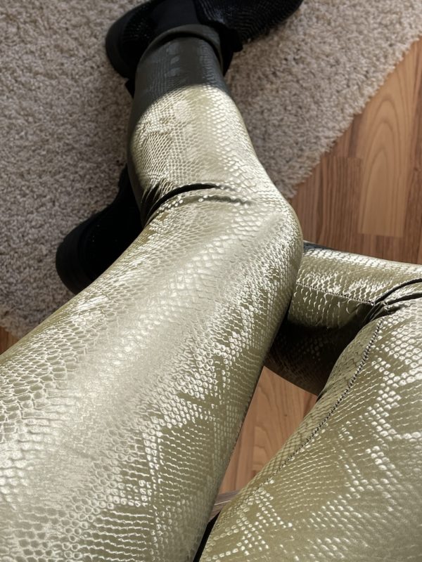 marco moda animal print leder leggings schlangen optik khaki gruen