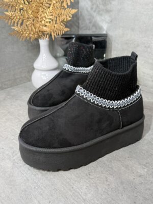 Gefütterte Plateau Socken Boots in Schwarz mit 5 cm Plateau-Sohle
